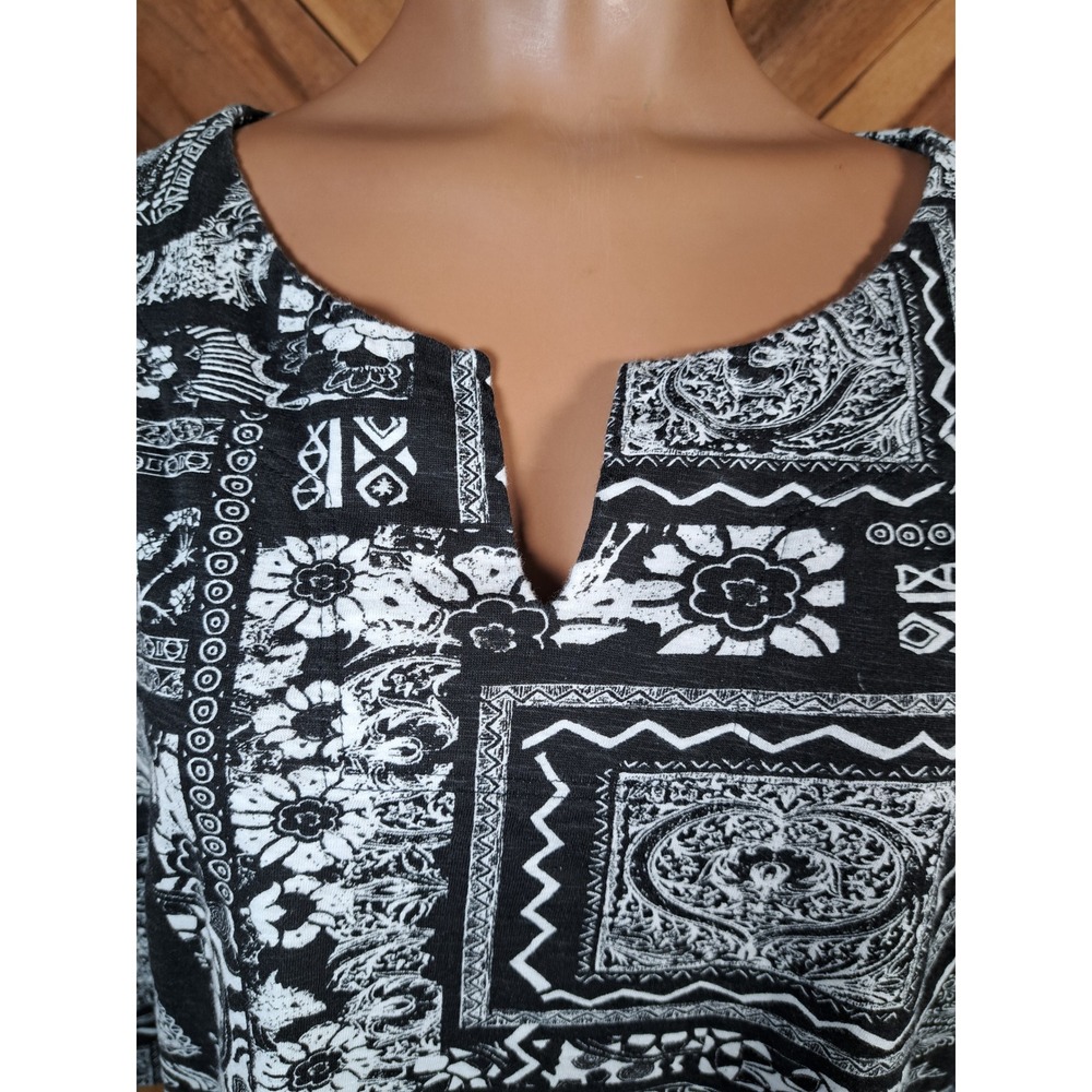 Chicos 2 Tunic Top Black White Geometric Floral Cotton Split Neck 3/4 Sleeve L